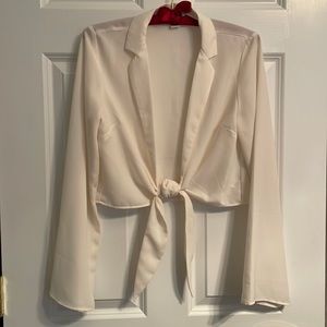 Forever 21 cropped tie front blouse with trumpet sleeves size XS